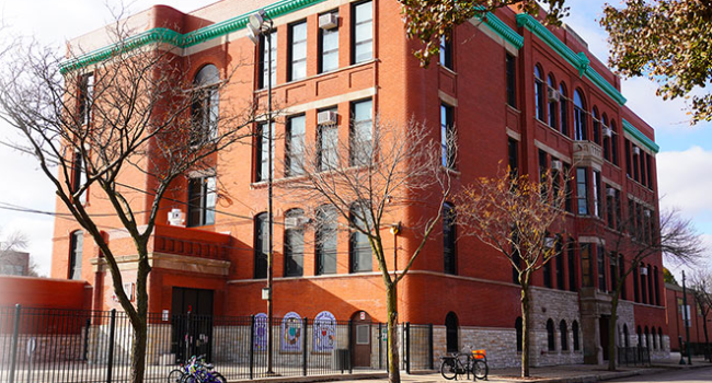 mitchell-elementary exterior of Mitchell Elementary School